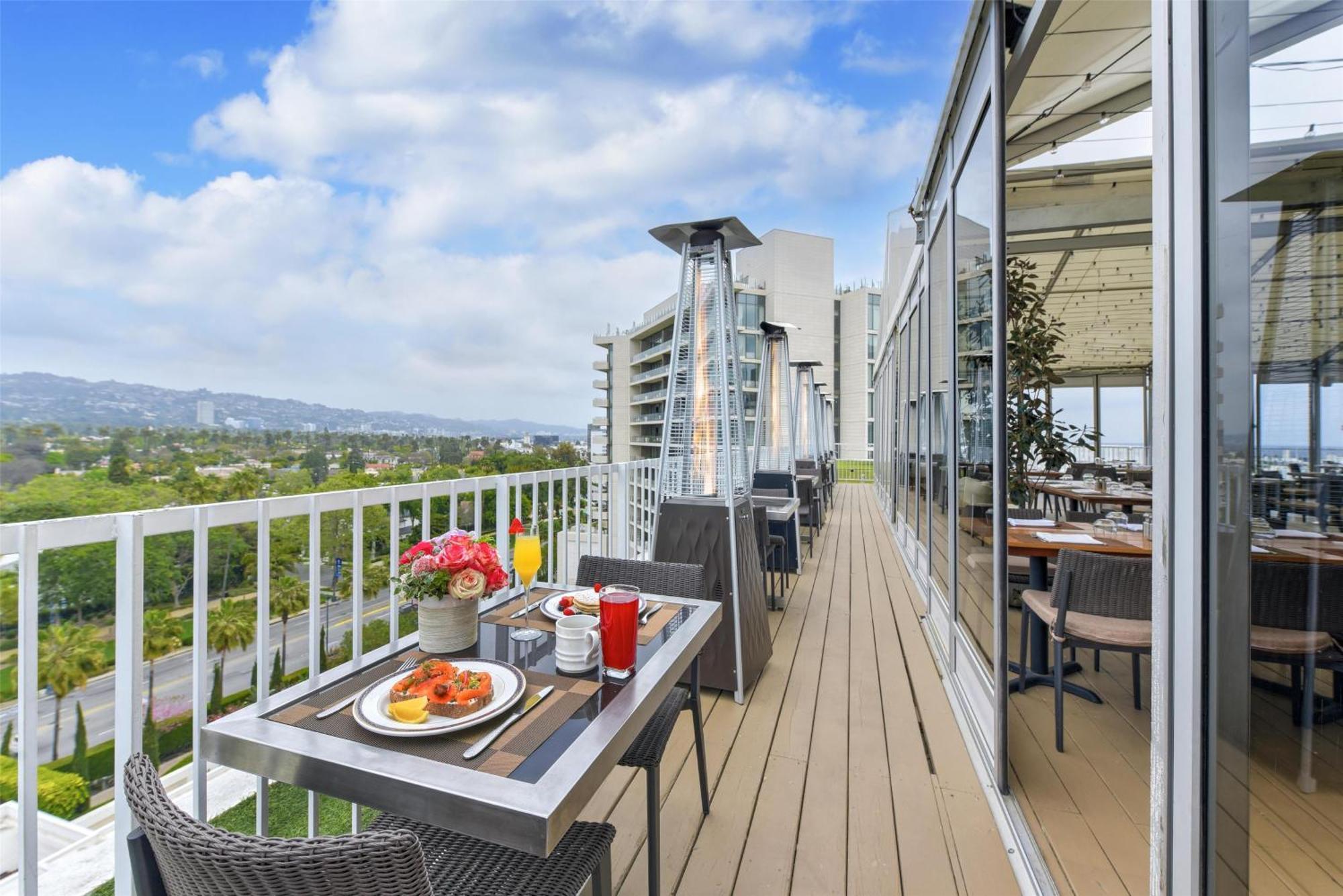 The Beverly Hilton — Photos 2